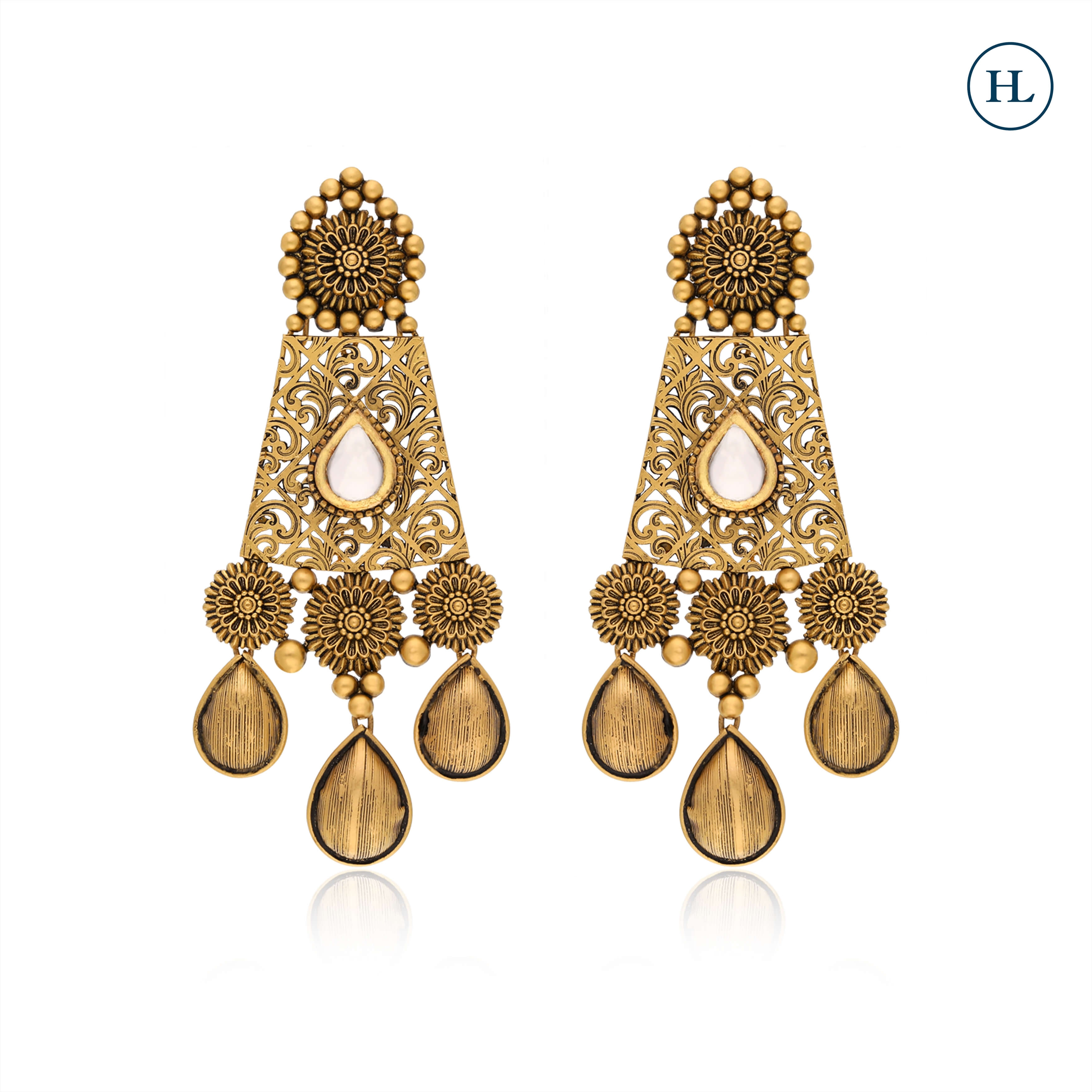 Buy Gold Earrings
