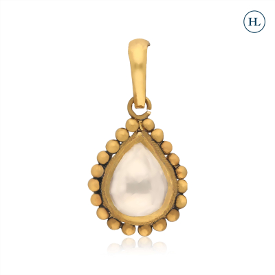 Myka Pendant