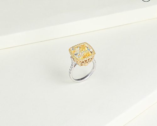Hazoorilal Diamond Ring