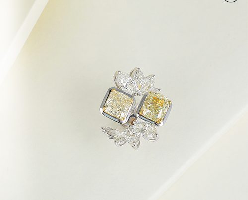 Hazoorilal Diamond Ring